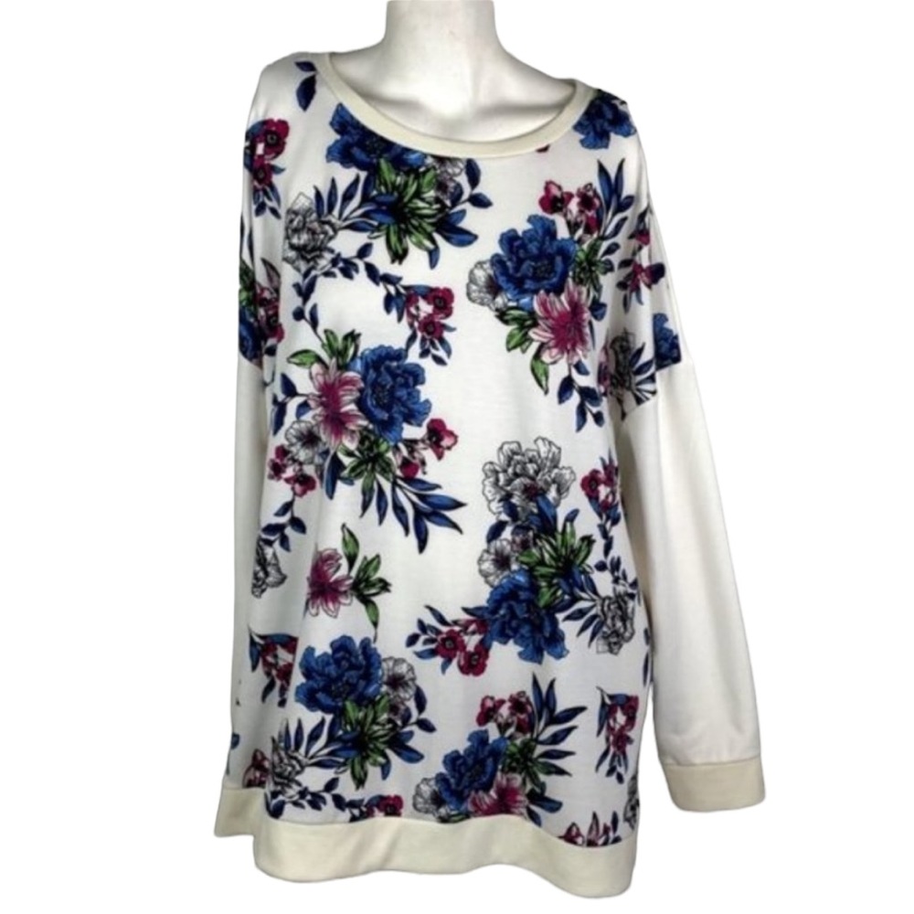 NEW All at Once 2x white sweatshirt red blue floral plus size long sleeve